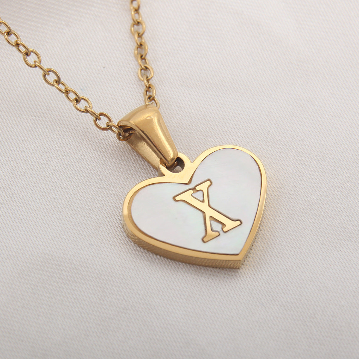 Collar Corazón con Letras - Concha Blanca & Personalizado