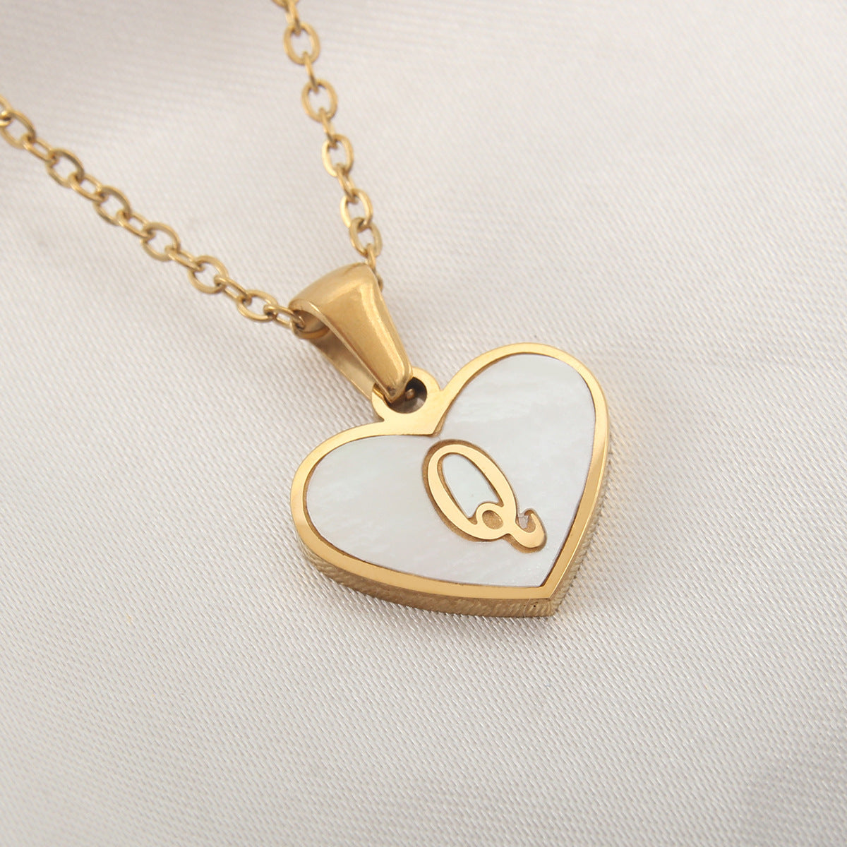 Collar Corazón con Letras - Concha Blanca & Personalizado