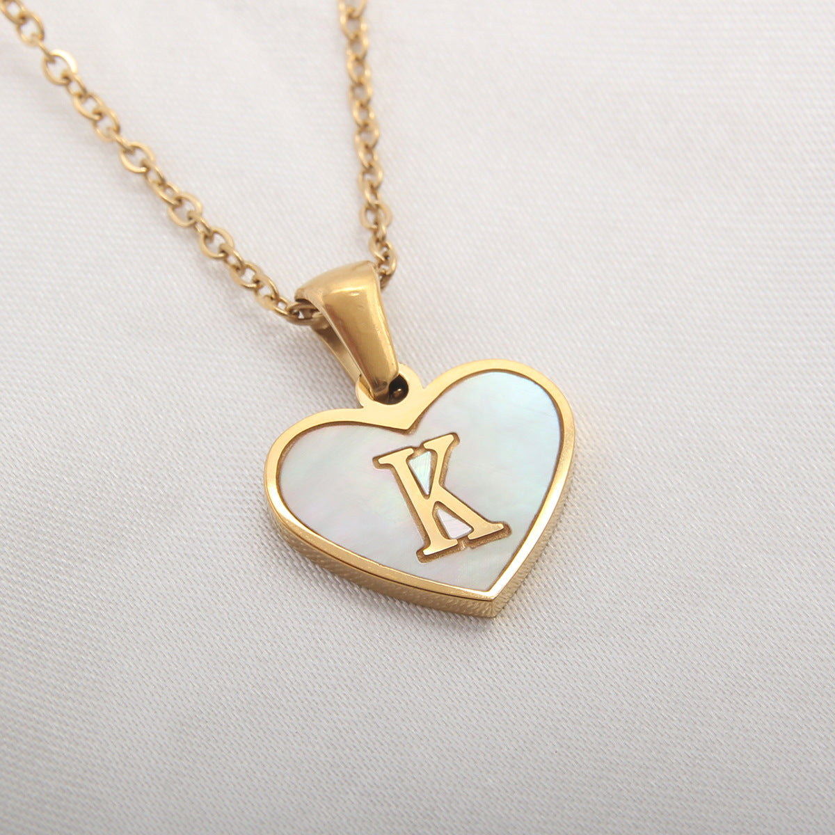 Collar Corazón con Letras - Concha Blanca & Personalizado