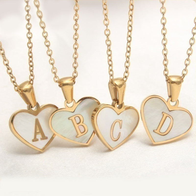 Collar Corazón con Letras - Concha Blanca & Personalizado