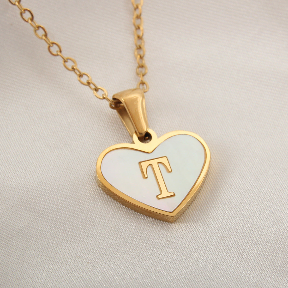 Collar Corazón con Letras - Concha Blanca & Personalizado
