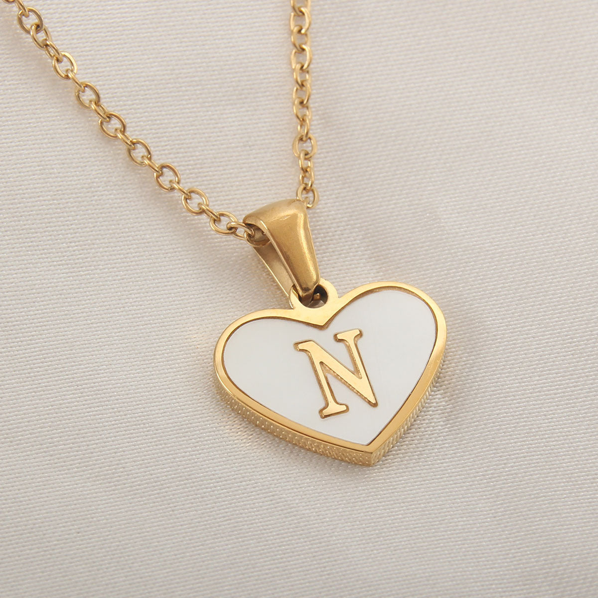 Collar Corazón con Letras - Concha Blanca & Personalizado